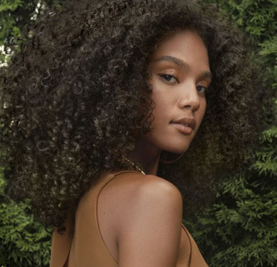 Le 10 migliori maschere capelli ricci estate 2024 | Magazine ColoraMi