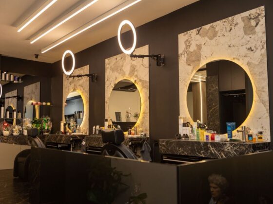 Dal barbiere, apre a Napoli Francesco Viro Hair Studio | Colorami Magazine