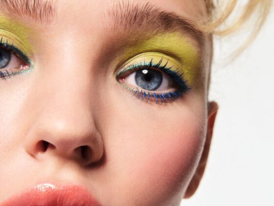 Mascara colorato, come scegliere la nuance | Colorami Magazine