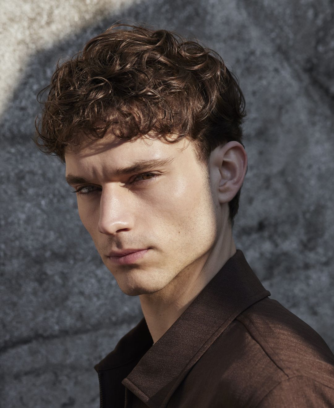 tagli uomo per capelli ricci estate 2025