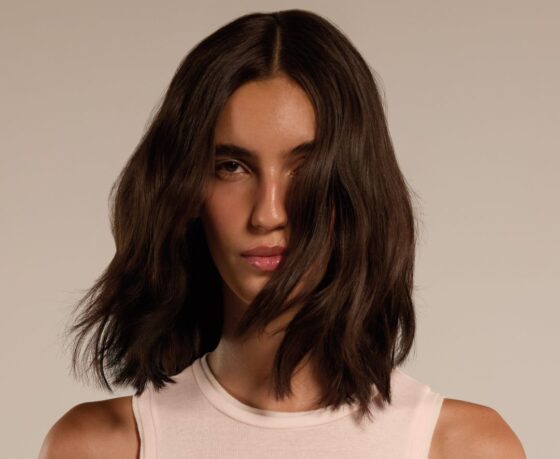Tendenze taglio, il lazy girl bob autunno 2025 | Colorami Magazine