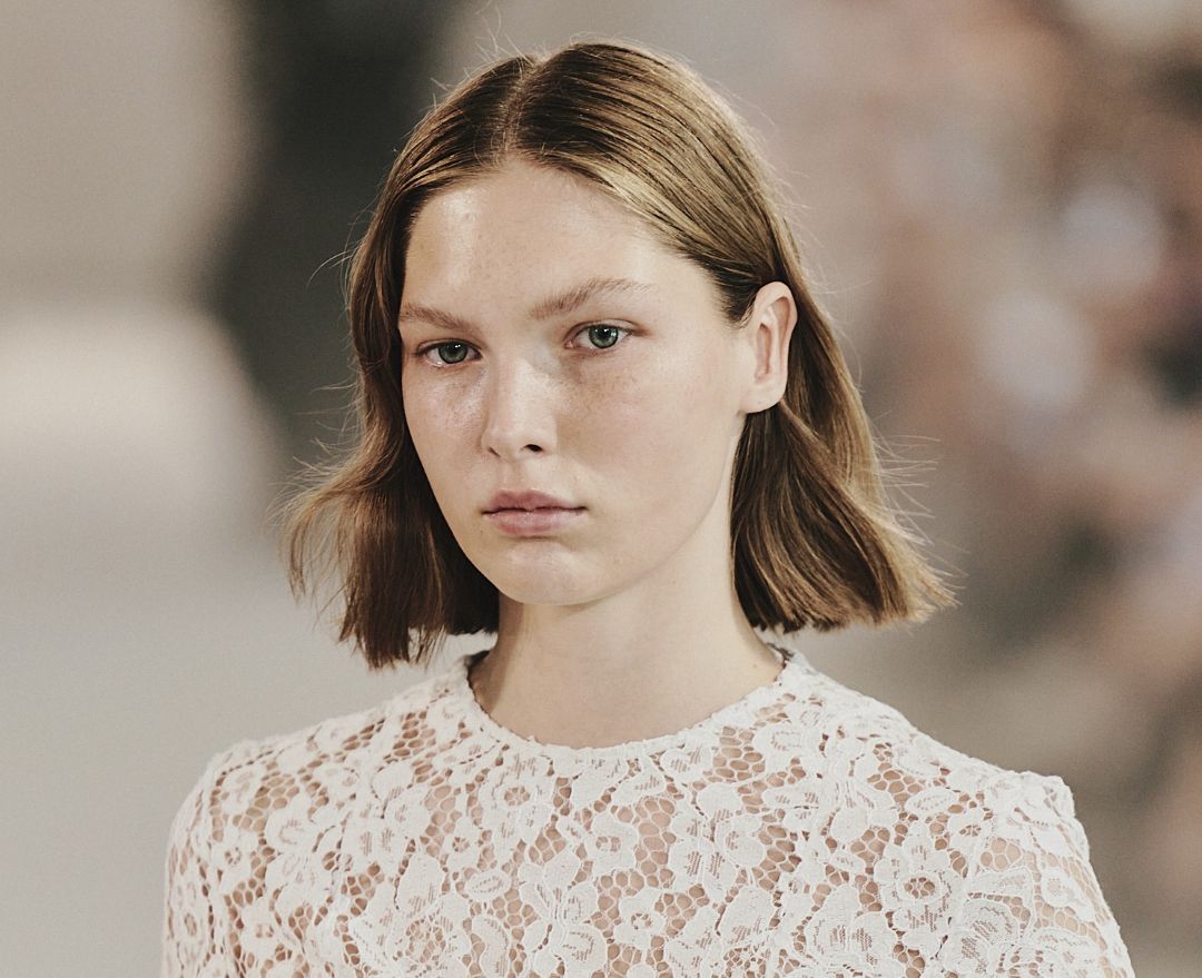 gli hair look della passerelle AI 25/26 Berlin Fashion Week