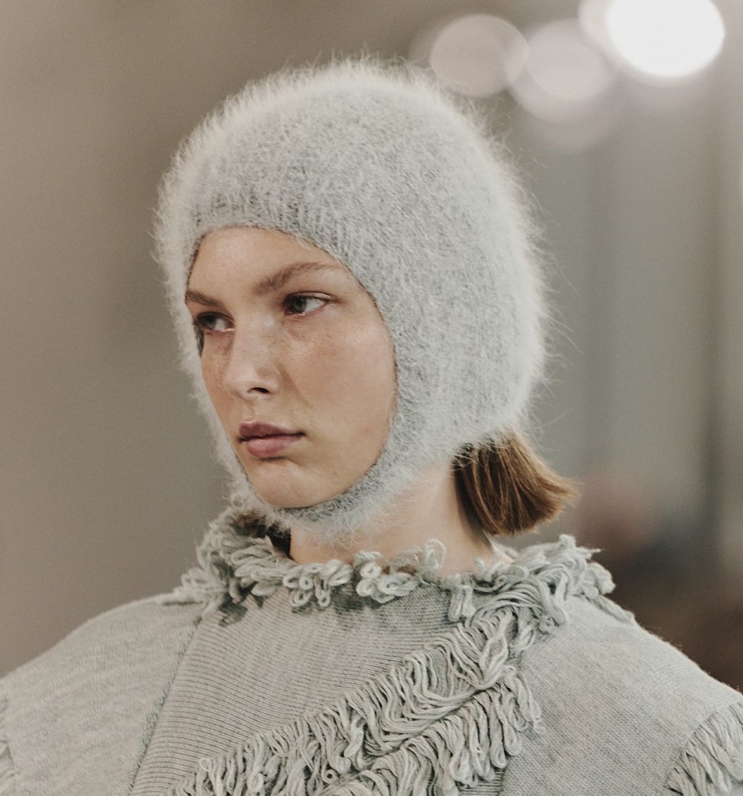 gli hair look della passerelle AI 25/26 Berlin Fashion Week
