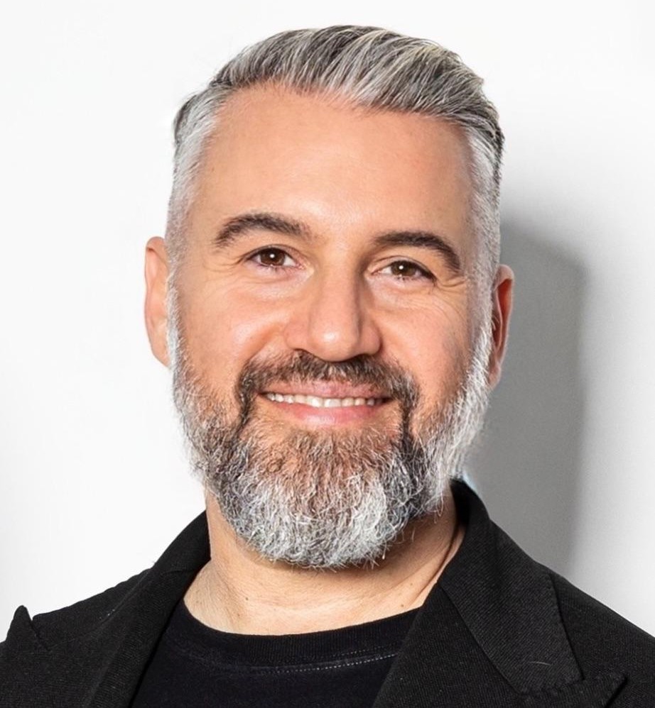 Juri Coppari, artistic director La Biosthétique