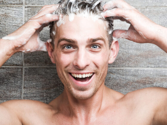 Shampoo per psoriasi del cuoio capelluto, come sceglierli | Colorami Magazine