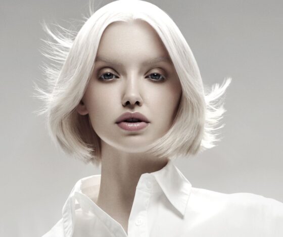 Capelli Cloud Dancer, colore Pantone 2026 | Colorami Magazine