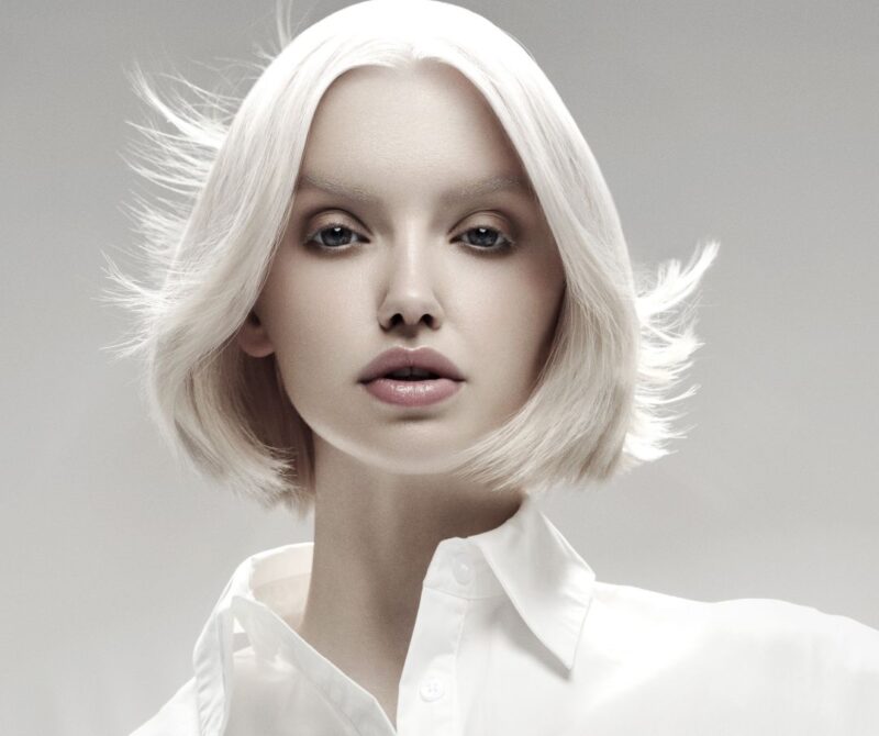 Capelli Cloud Dancer, colore Pantone 2026 | Colorami Magazine