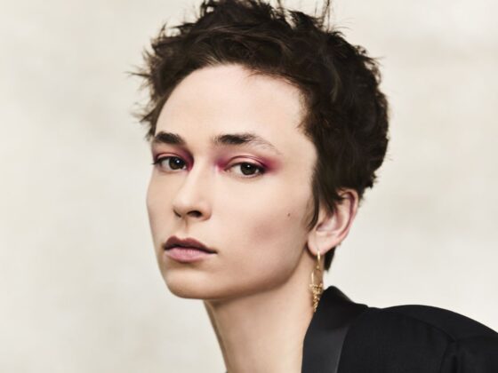 I tagli corti di tendenza nel 2026, i look antiage | Colorami Magazine