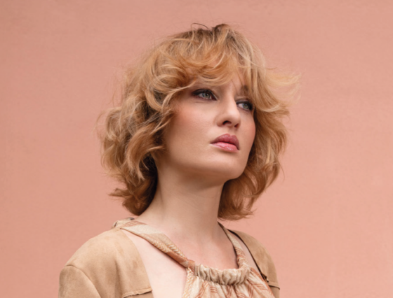 Cambio look, i tagli medi da provare nel 2026 | Colorami Magazine