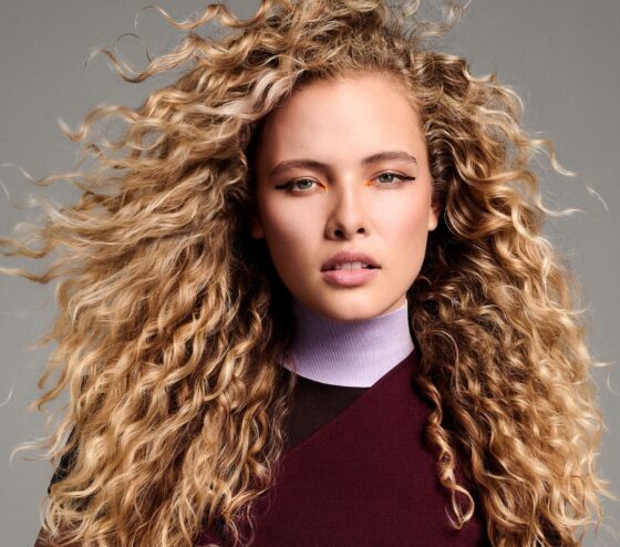 Guida ai tagli per capelli ricci e mossi, le tendenze 2026 | Colorami Magazine