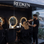 Sanremo, la glassbox Redken dove fare la piega | Colorami Magazine