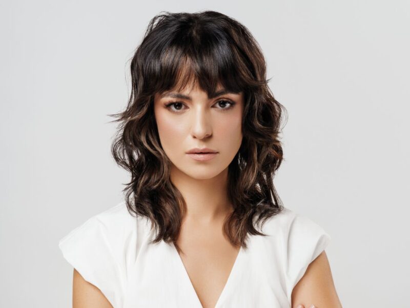 Capelli con frangia: tutti i look della primavera 2026 | Colorami Magazine