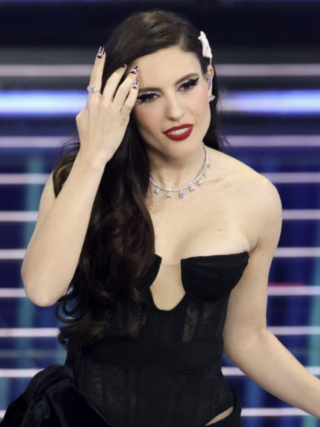 I look capelli di Sanremo 2026 commentati dai parrucchieri | Colorami Magazine