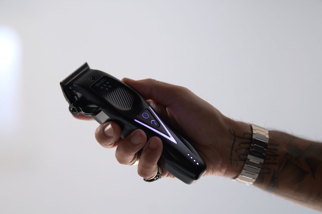 Wahl Vapor Switch, la clipper intelligente che permette di cambiare la velocità del motore durante la fase di taglio