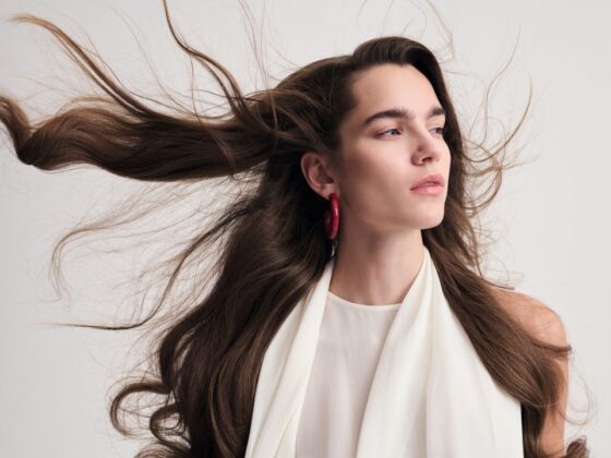 Capelli secchi, i 10 migliori trattamenti nutrienti del 2026 | Colorami Magazine