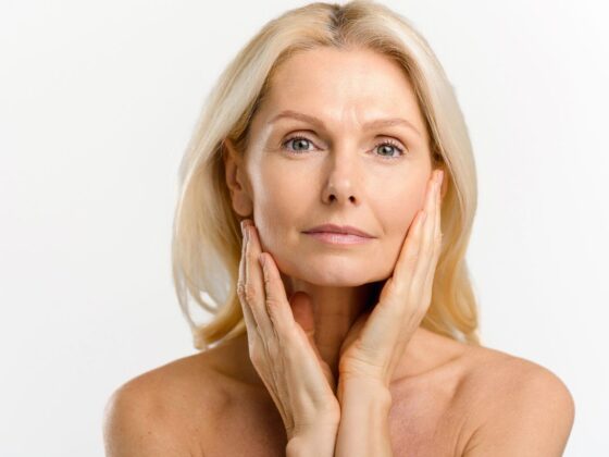 Capelli e menopausa: come affrontare il cambiamento | Colorami Magazine