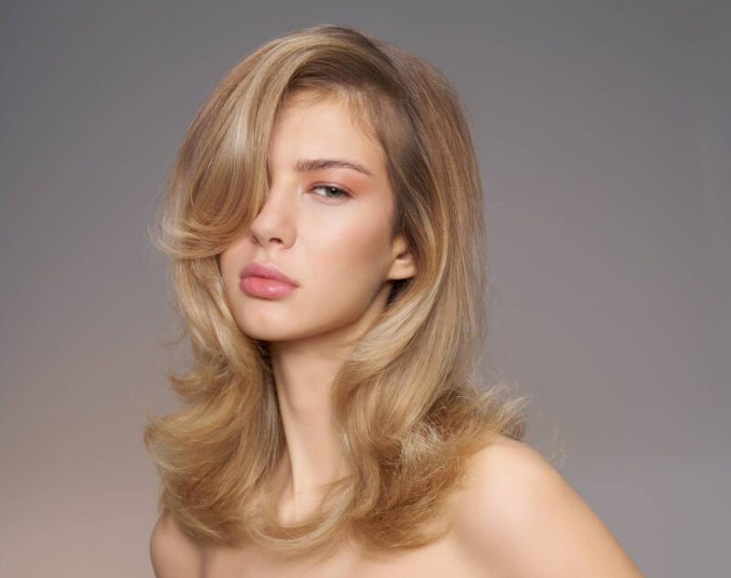 Viso ovale allungato, i 7 tagli capelli dell’inverno 2026-2027 | Colorami Magazine