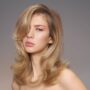 Viso ovale allungato, i 7 tagli capelli dell’inverno 2026-2027 | Colorami Magazine
